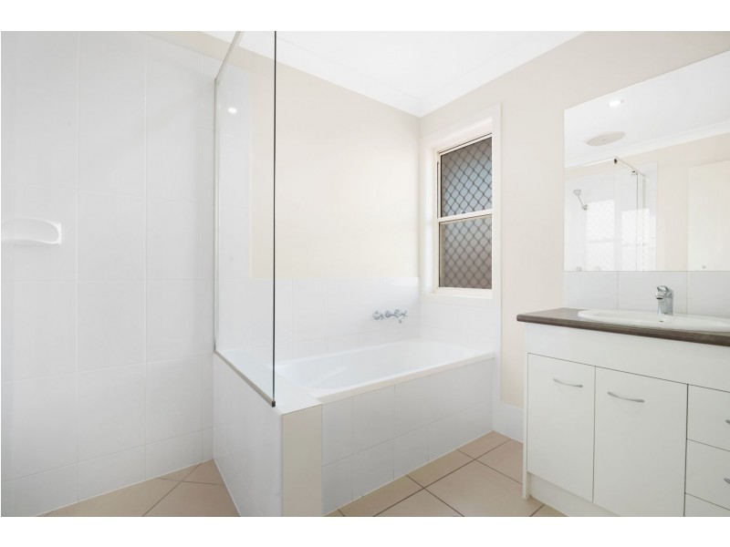 48 Ferguson Road, Westbrook QLD 4350