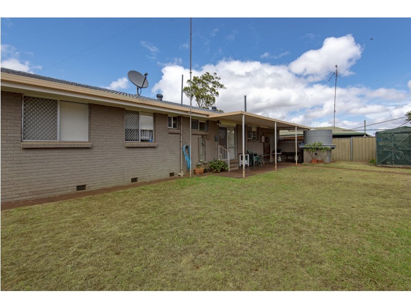 3 Stella Court, Wilsonton QLD 4350