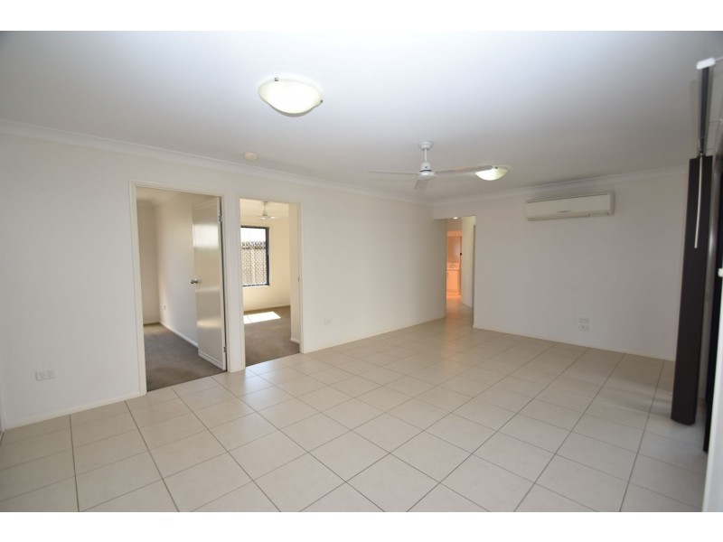 8 Balonne Drive, Glenvale QLD 4350
