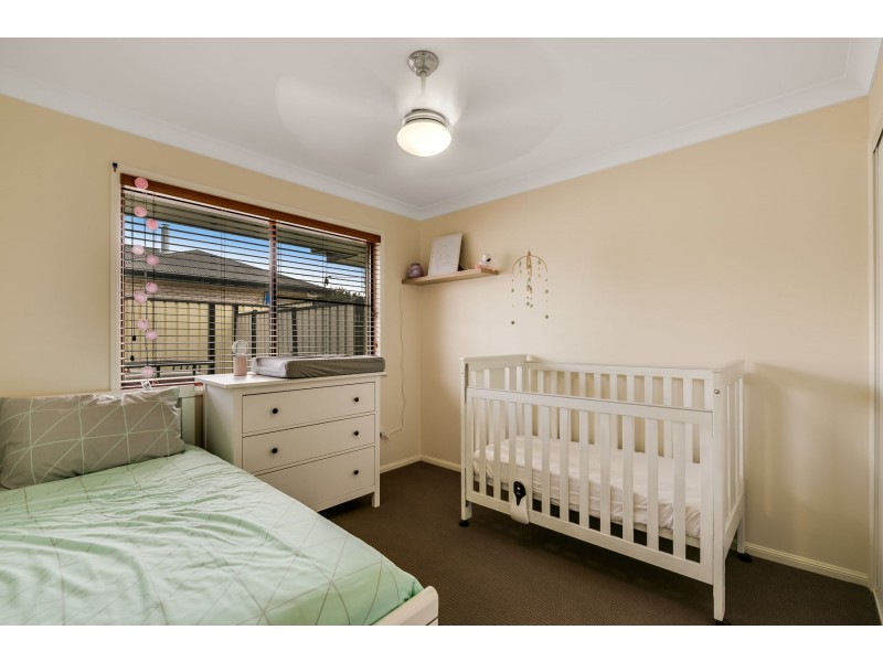 17 Thomas Street, Cambooya QLD 4358