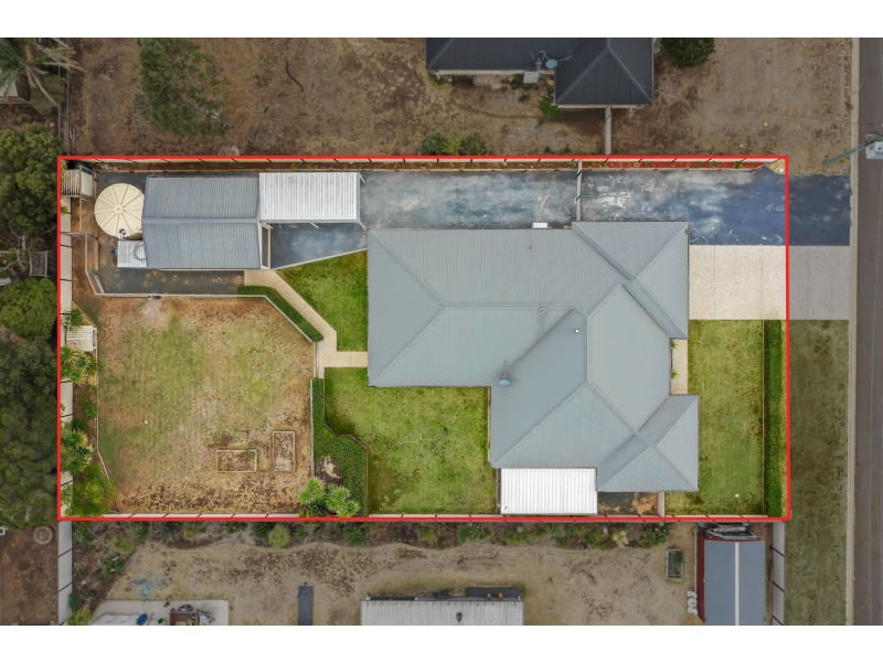 17 Thomas Street, Cambooya QLD 4358