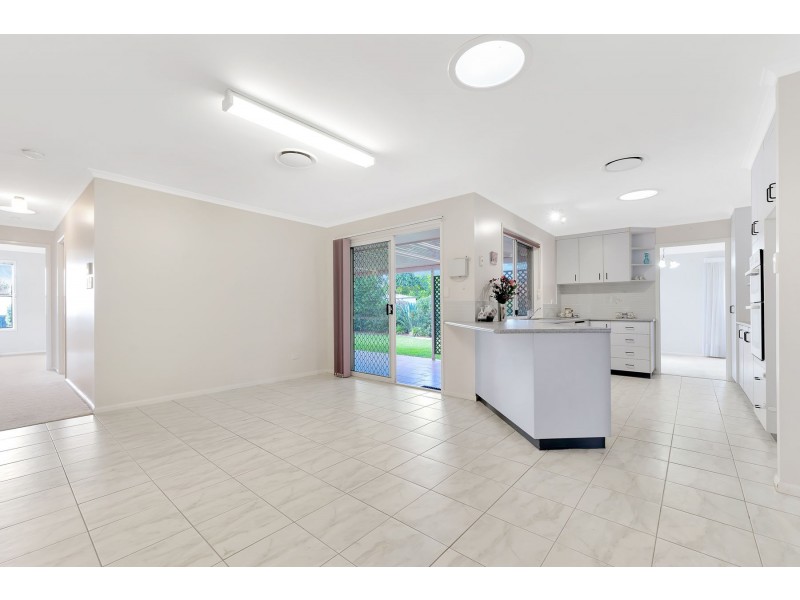 209 Stenner Street, Centenary Heights QLD 4350