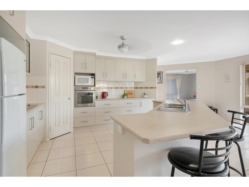 26 Wellington Street, Wyreema QLD 4352