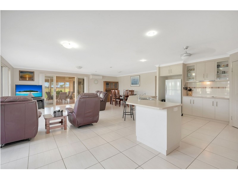 26 Wellington Street, Wyreema QLD 4352