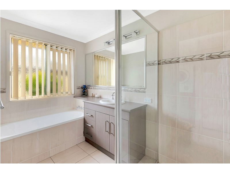 26 Wellington Street, Wyreema QLD 4352