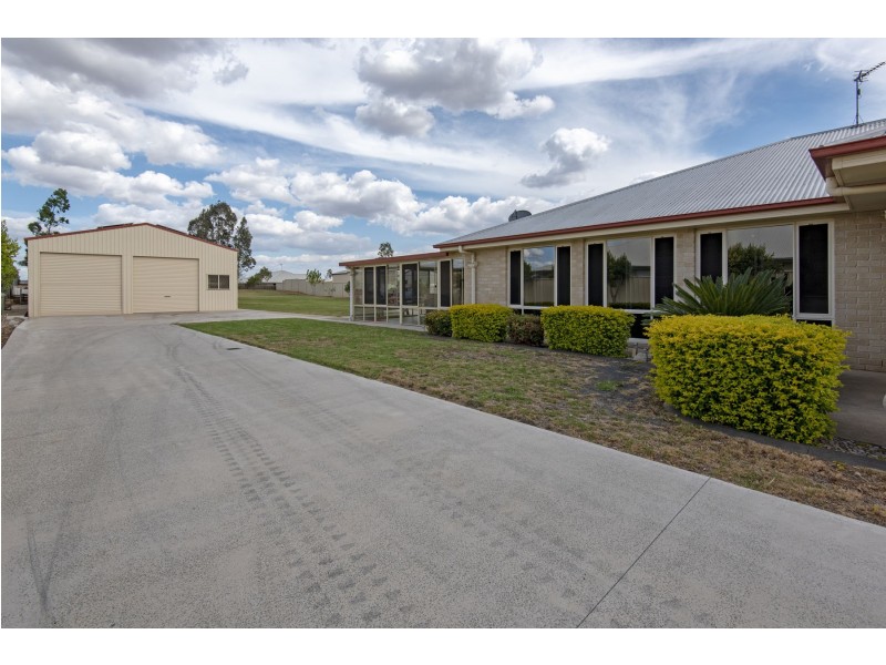 26 Wellington Street, Wyreema QLD 4352