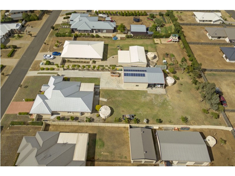 26 Wellington Street, Wyreema QLD 4352