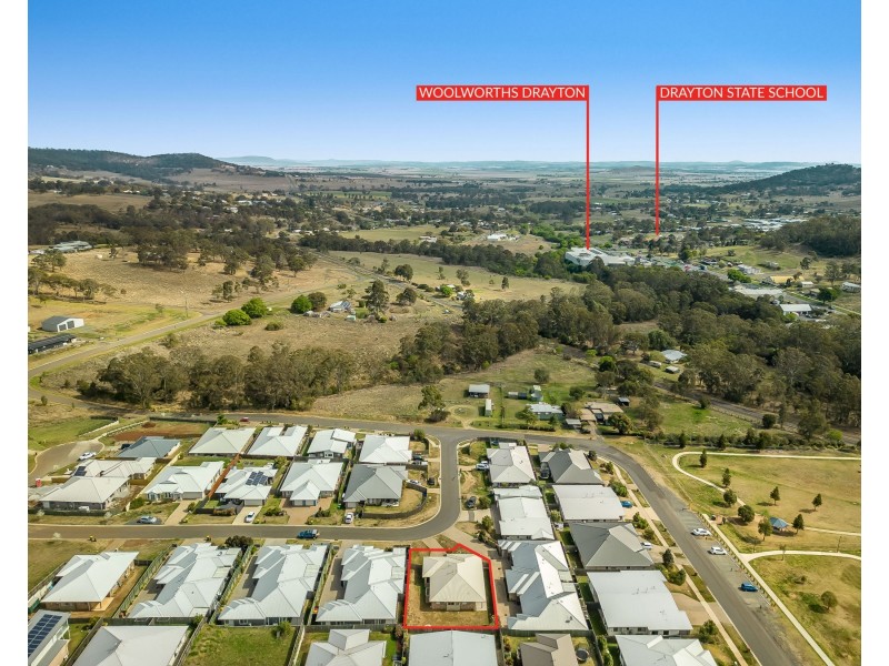 7 Grace View Street, Darling Heights QLD 4350
