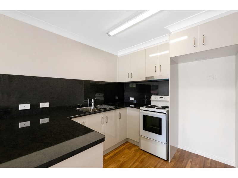 9/14 Mirle Street, Newtown QLD 4350