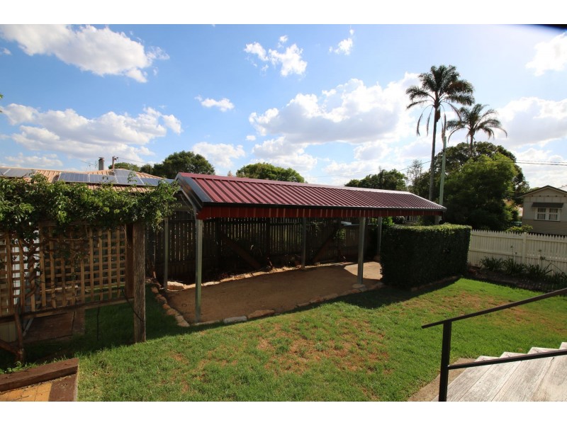 126 Bridge Street, East Toowoomba QLD 4350