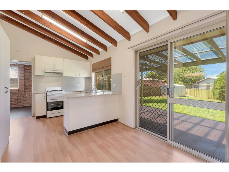 61 Jennifer Crescent, Darling Heights QLD 4350
