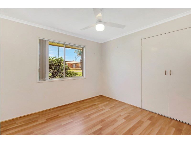 61 Jennifer Crescent, Darling Heights QLD 4350