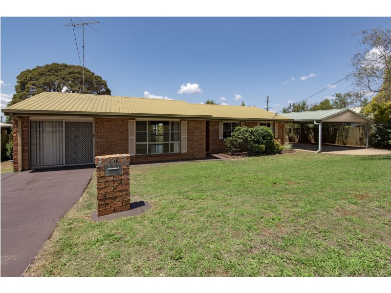 61 Jennifer Crescent, Darling Heights QLD 4350