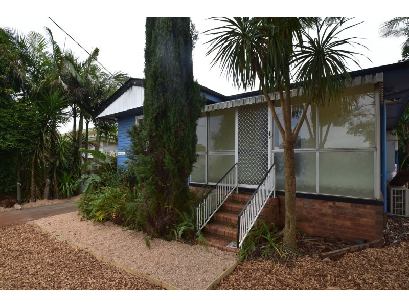 5 Greyfriars Street, Rockville QLD 4350