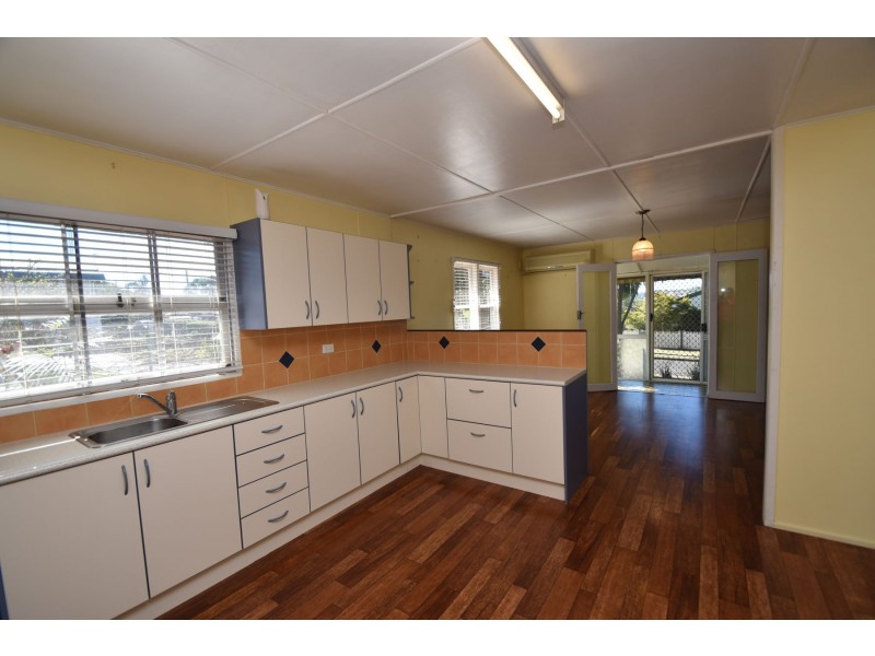 5 Greyfriars Street, Rockville QLD 4350