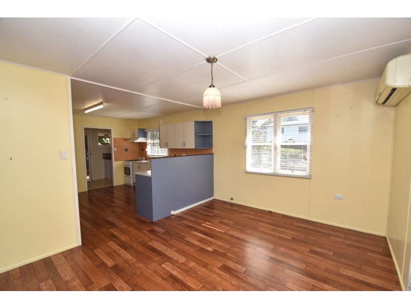 5 Greyfriars Street, Rockville QLD 4350