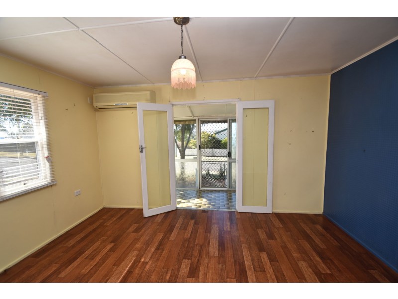 5 Greyfriars Street, Rockville QLD 4350