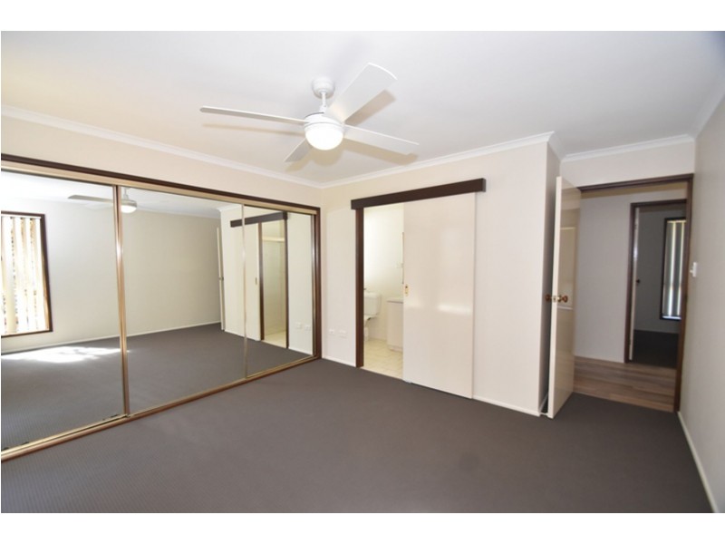 9 Dalzell Crescent, Darling Heights QLD 4350