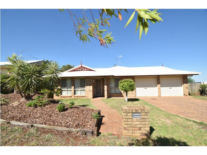 9 Dalzell Crescent, Darling Heights QLD 4350
