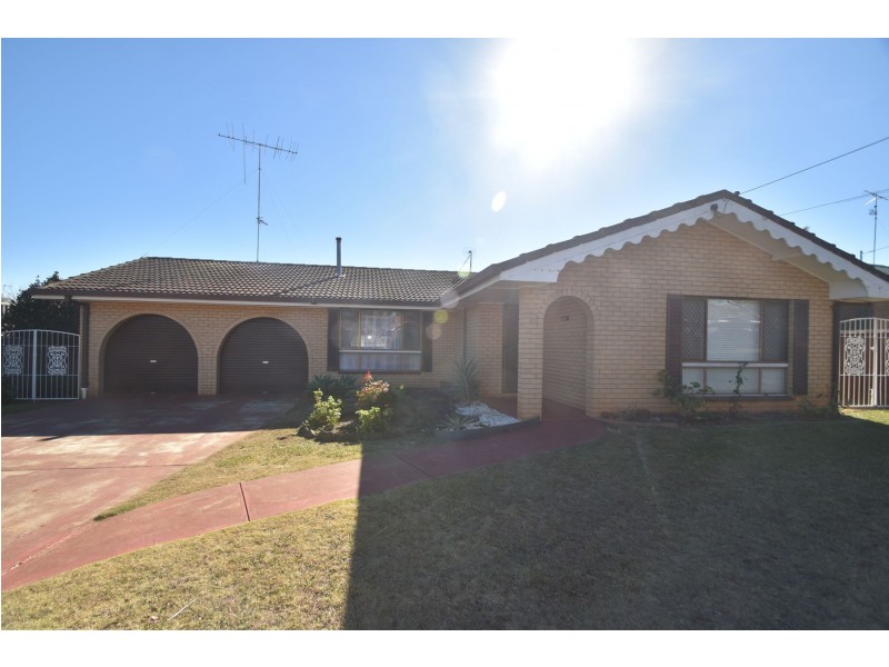 13 Orchid Street, Centenary Heights QLD 4350