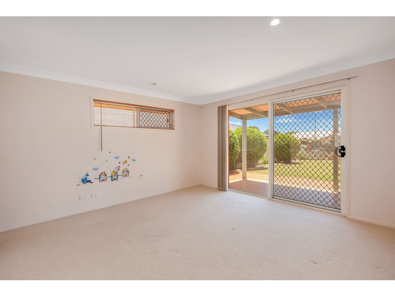 7 Drumcoes Court, Middle Ridge QLD 4350
