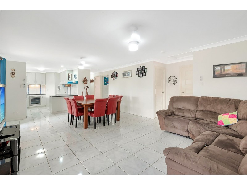 20 Dolleys Road, Withcott QLD 4352