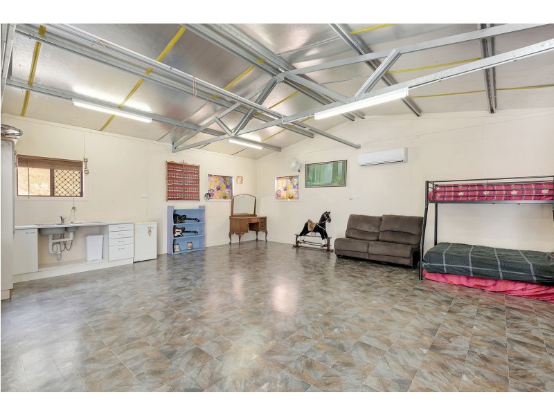 20 Dolleys Road, Withcott QLD 4352