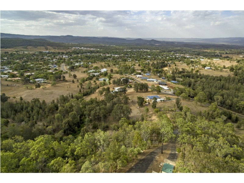 20 Dolleys Road, Withcott QLD 4352