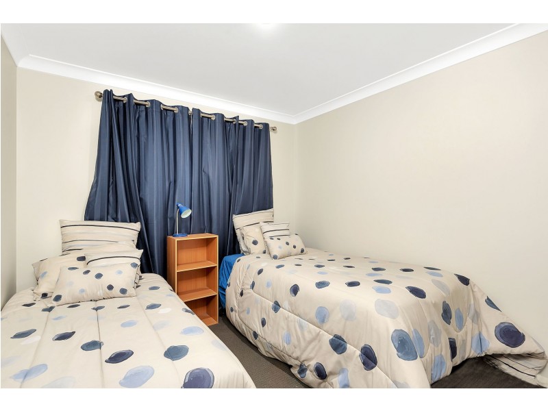 5 Chainey Court, Glenvale QLD 4350