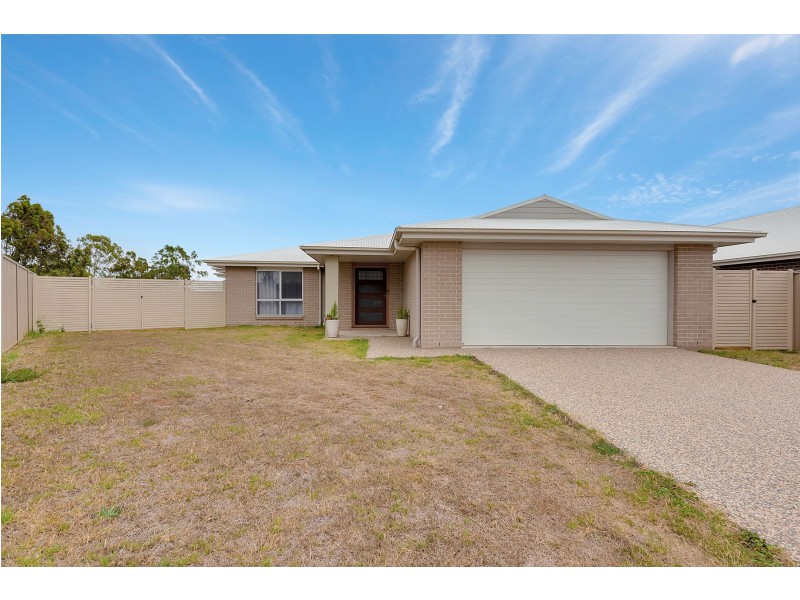 5 Chainey Court, Glenvale QLD 4350