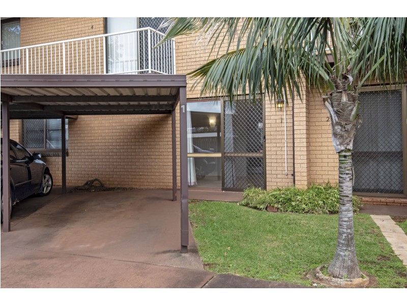 1/10 Perina Street, Wilsonton QLD 4350