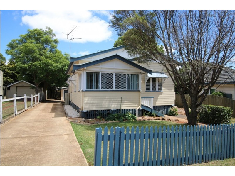 43 Clark Street, South Toowoomba QLD 4350