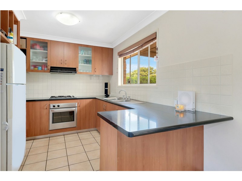 40 Gainsborough Drive, Glenvale QLD 4350