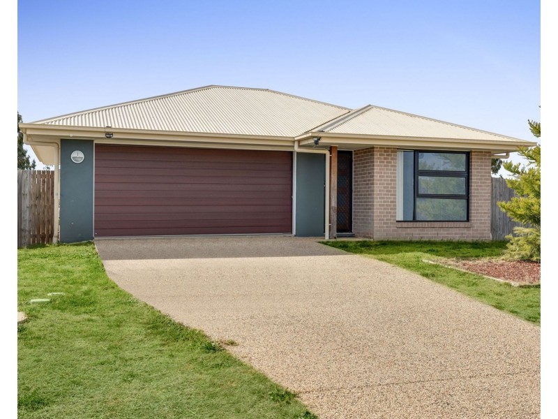 22 Weebah Place, Cambooya QLD 4358