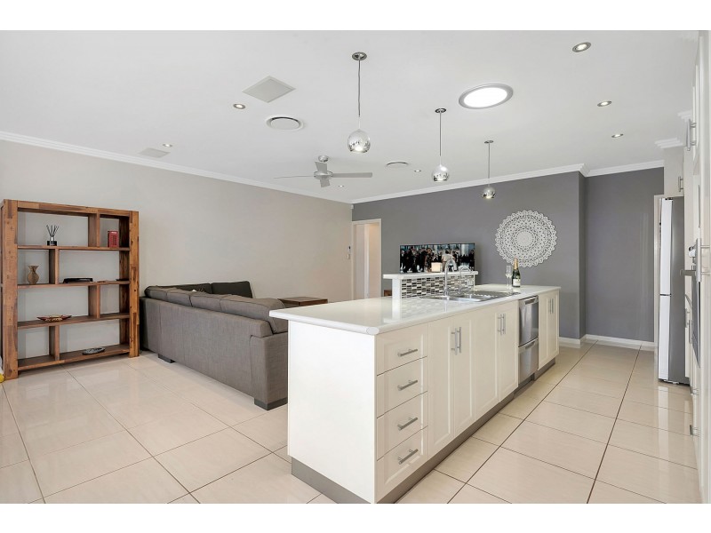 35 Polzin Road, Highfields QLD 4352