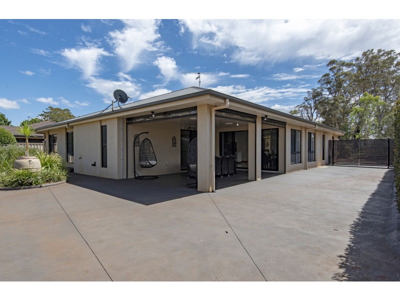 35 Polzin Road, Highfields QLD 4352