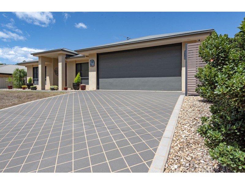 35 Polzin Road, Highfields QLD 4352
