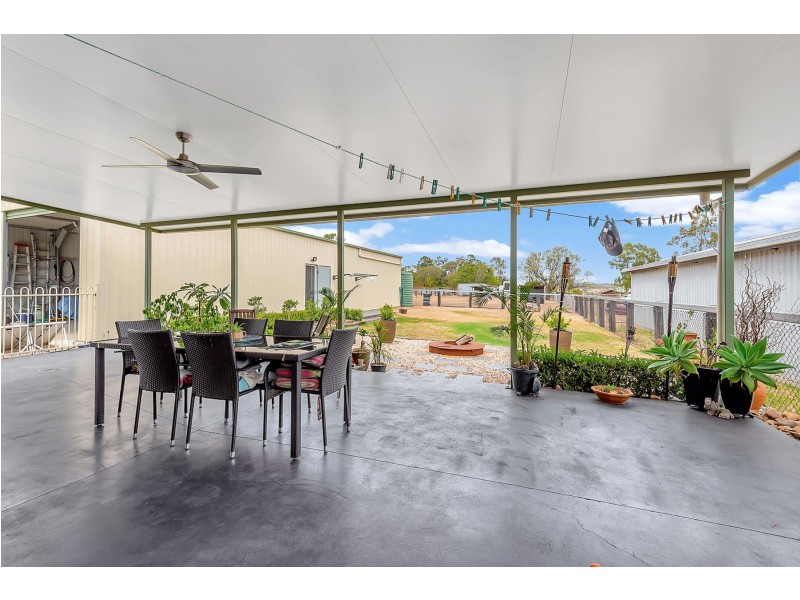 4 Hartwig Street, Goombungee QLD 4354
