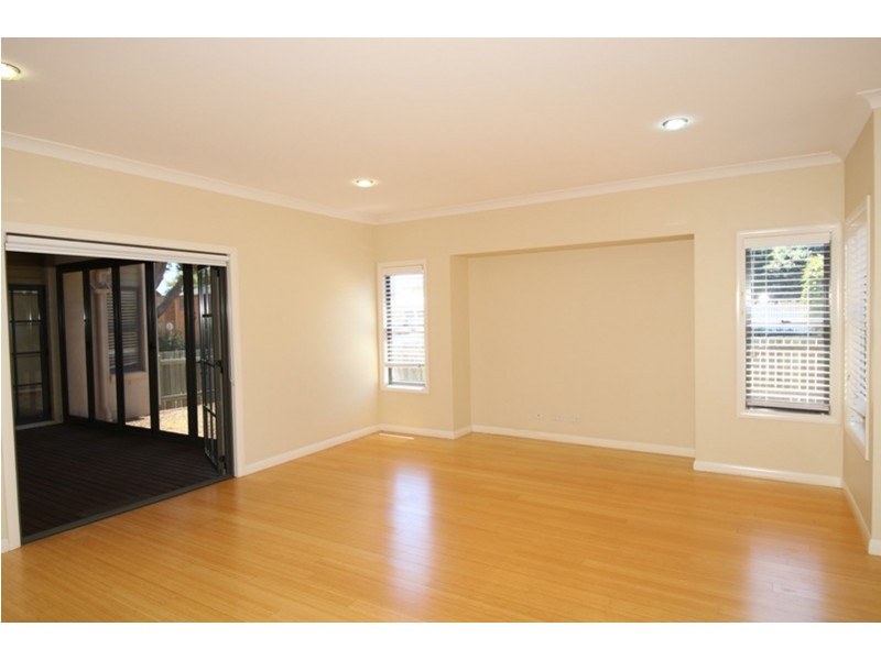 34 Grenier Street, Toowoomba City QLD 4350