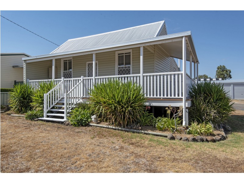 19 Mason Street, Clifton QLD 4361