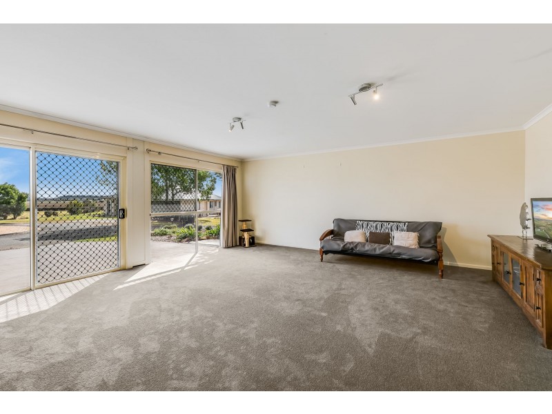 3 Eric Court, Cambooya QLD 4358