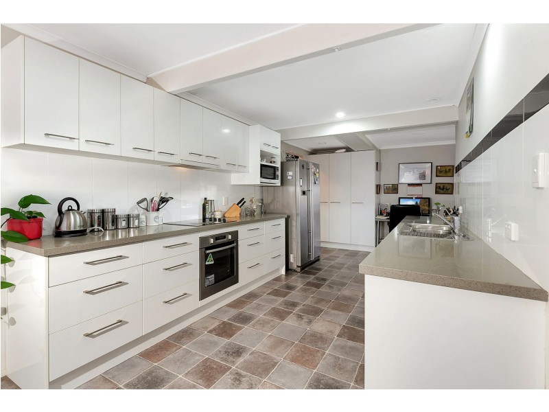 562 Drayton Wellcamp Road, Wellcamp QLD 4350