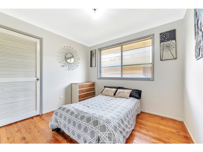 35 Paradise Street, Harristown QLD 4350