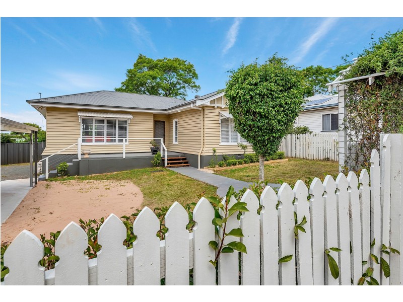 20 Leichhardt Street, Centenary Heights QLD 4350