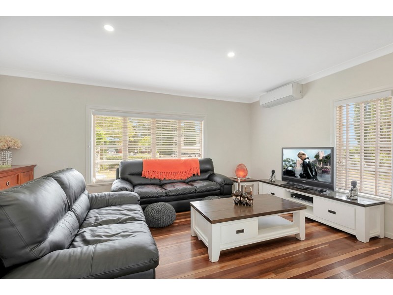 20 Leichhardt Street, Centenary Heights QLD 4350
