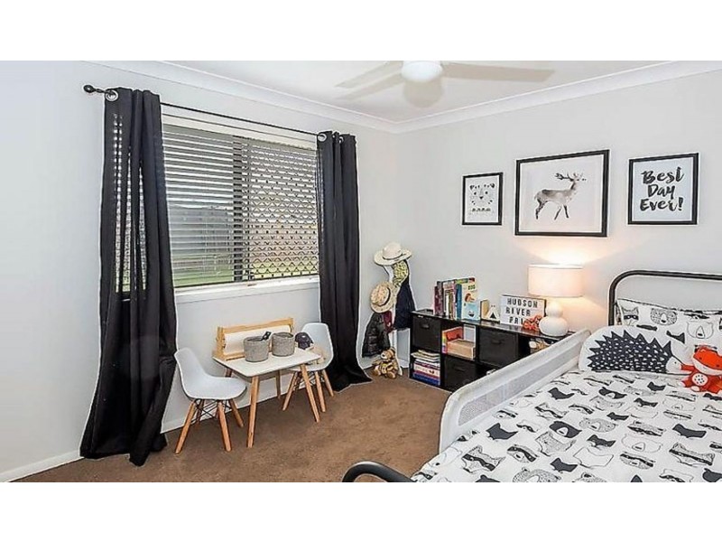 20 Esmeralda Street, Cambooya QLD 4358