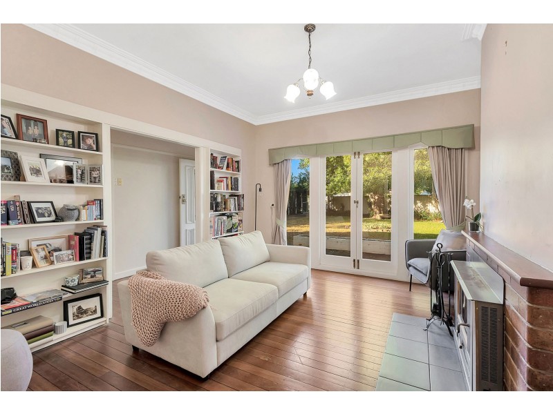 1 Brisbane Street, Drayton QLD 4350