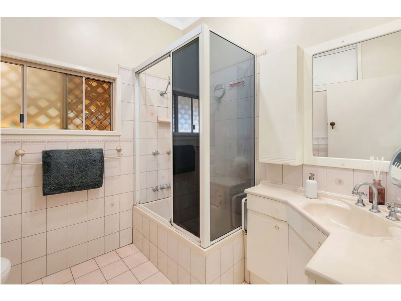 1 Brisbane Street, Drayton QLD 4350