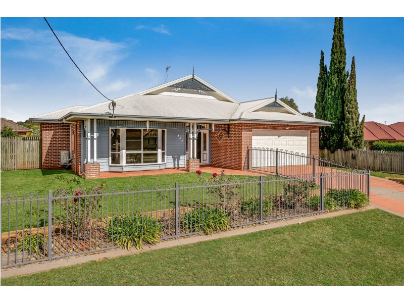 142 Spring Street, Middle Ridge QLD 4350
