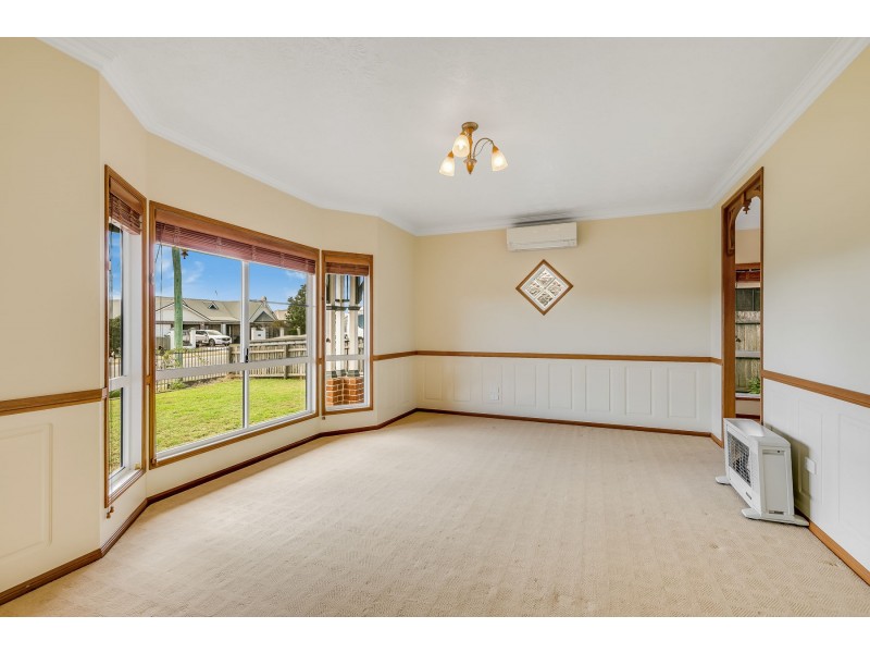 142 Spring Street, Middle Ridge QLD 4350